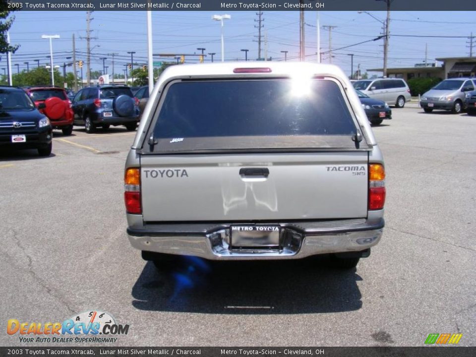 2003 Toyota Tacoma Xtracab Lunar Mist Silver Metallic / Charcoal Photo #4