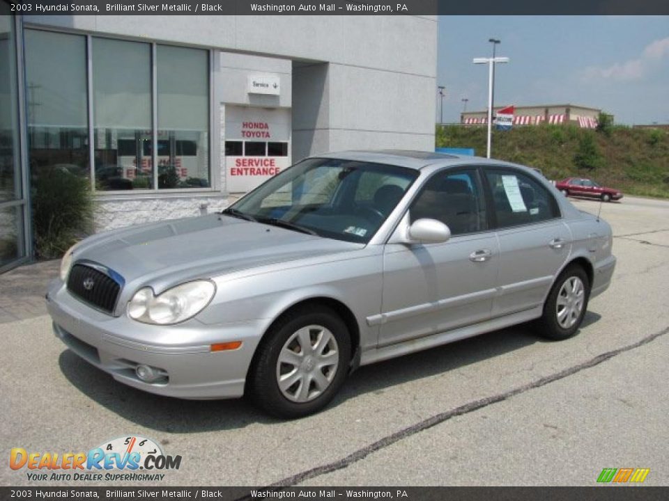 2003 Hyundai Sonata Brilliant Silver Metallic / Black Photo #2