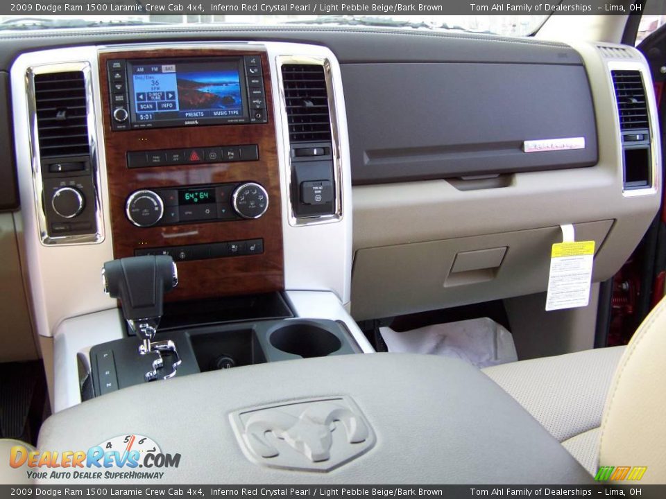 2009 Dodge Ram 1500 Laramie Crew Cab 4x4 Inferno Red Crystal Pearl / Light Pebble Beige/Bark Brown Photo #20