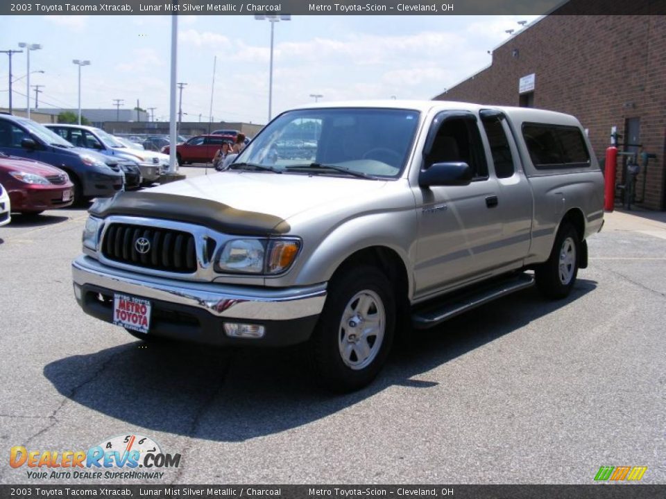 2003 Toyota Tacoma Xtracab Lunar Mist Silver Metallic / Charcoal Photo #7