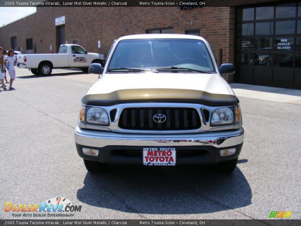 2003 Toyota Tacoma Xtracab Lunar Mist Silver Metallic / Charcoal Photo #8