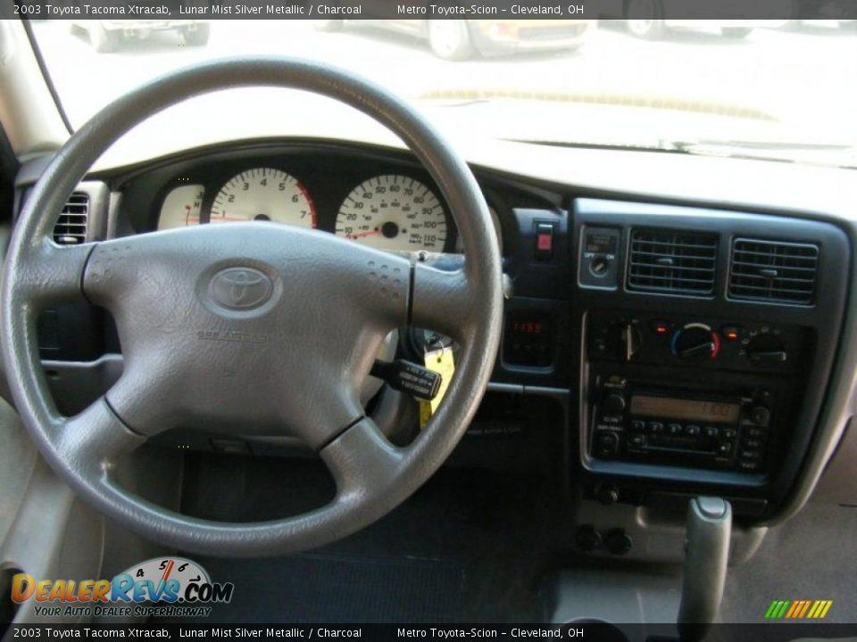 2003 Toyota Tacoma Xtracab Lunar Mist Silver Metallic / Charcoal Photo #15