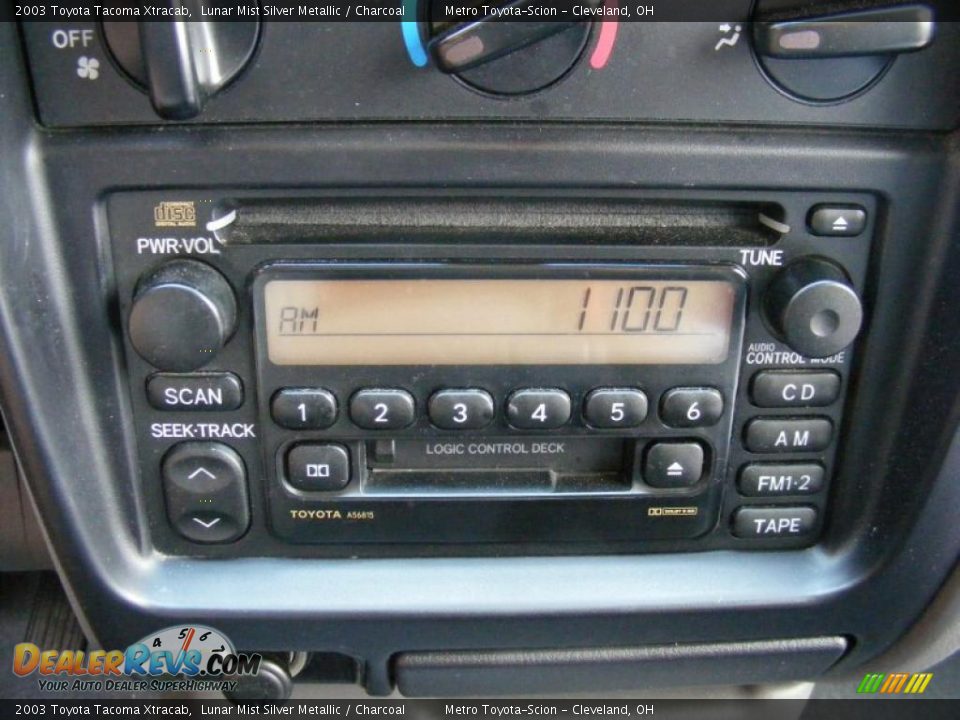 2003 Toyota Tacoma Xtracab Lunar Mist Silver Metallic / Charcoal Photo #21