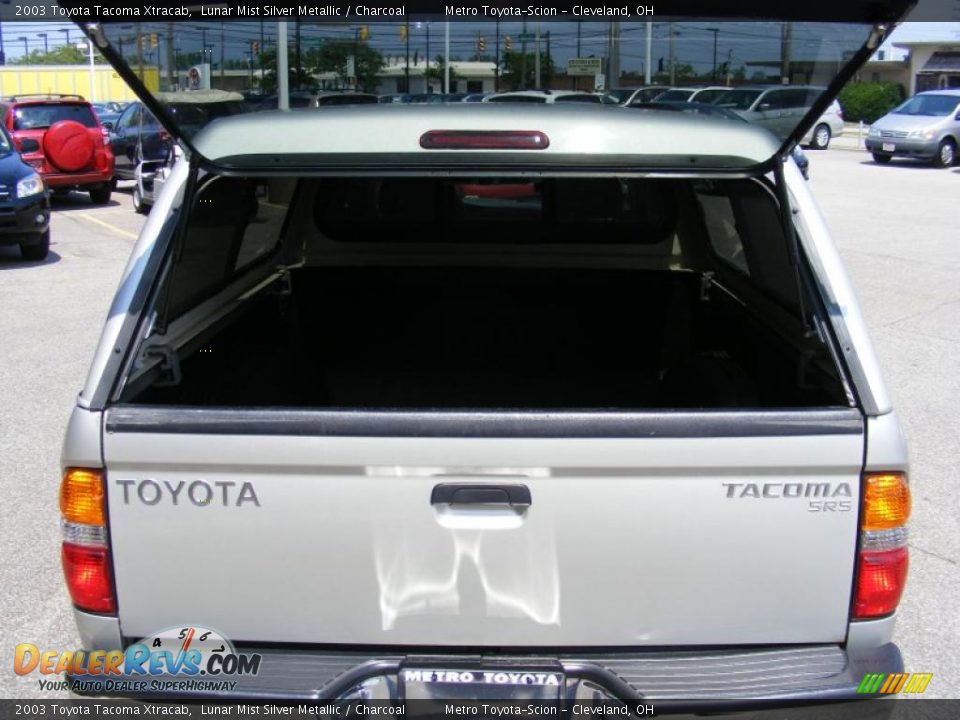 2003 Toyota Tacoma Xtracab Lunar Mist Silver Metallic / Charcoal Photo #24