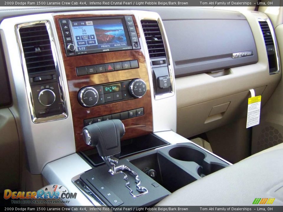 2009 Dodge Ram 1500 Laramie Crew Cab 4x4 Inferno Red Crystal Pearl / Light Pebble Beige/Bark Brown Photo #24