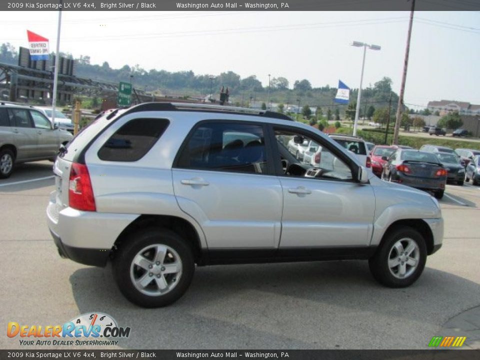 2009 Kia Sportage LX V6 4x4 Bright Silver / Black Photo #8