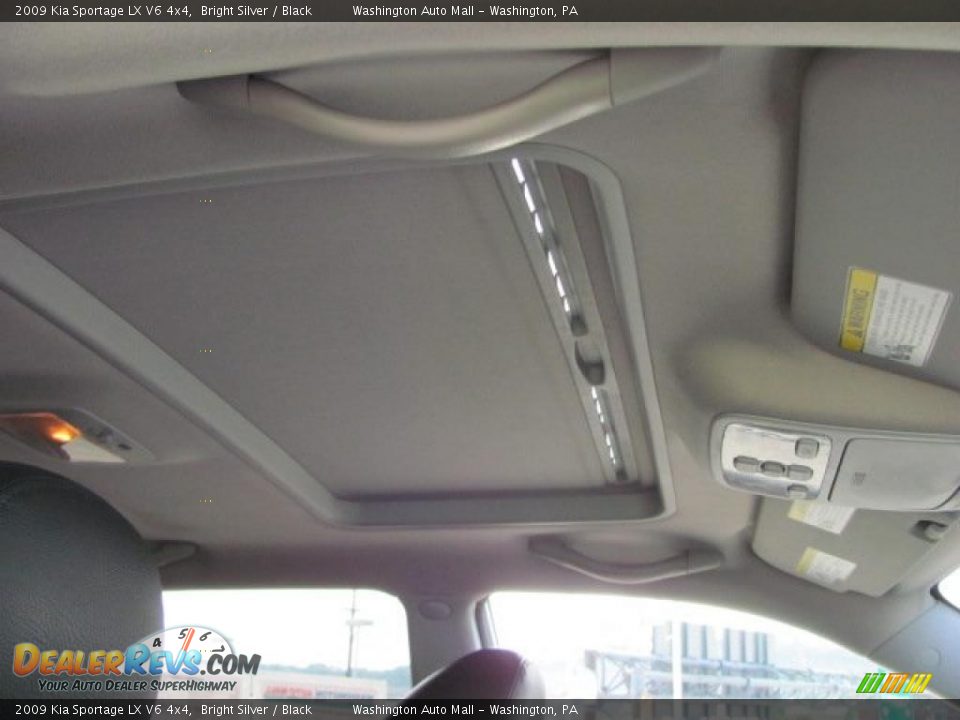2009 Kia Sportage LX V6 4x4 Bright Silver / Black Photo #10