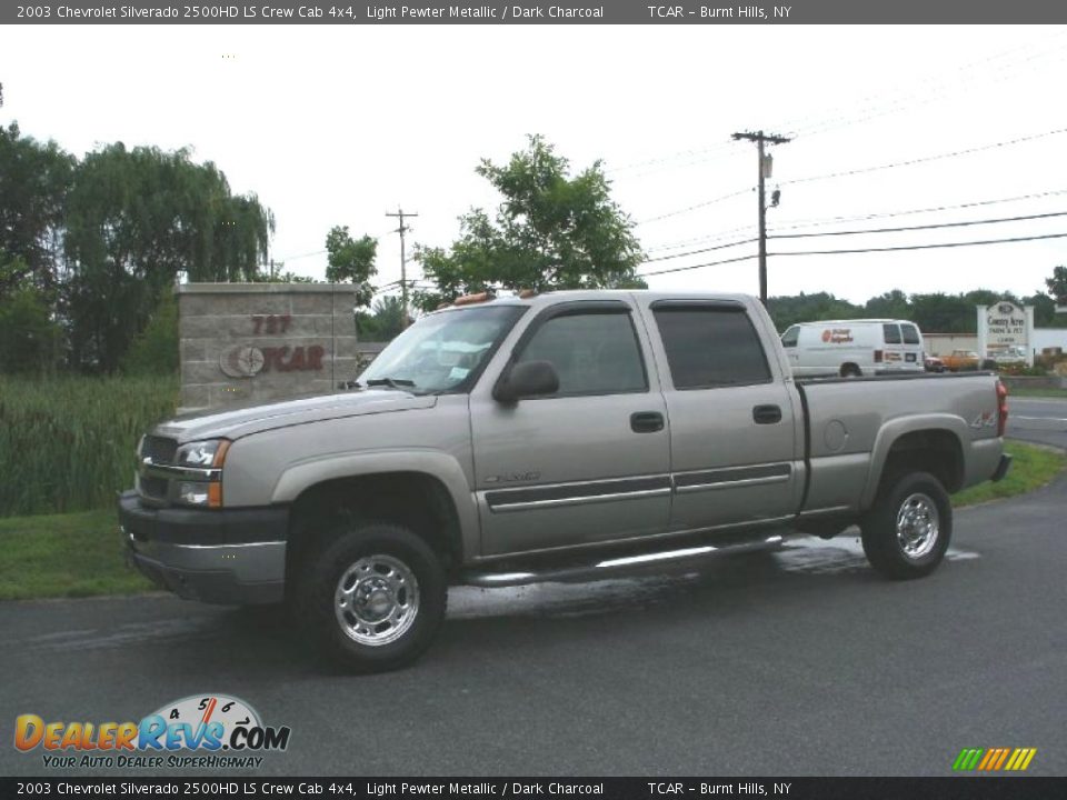 2003 Chevrolet Silverado 2500HD LS Crew Cab 4x4 Light Pewter Metallic / Dark Charcoal Photo #1