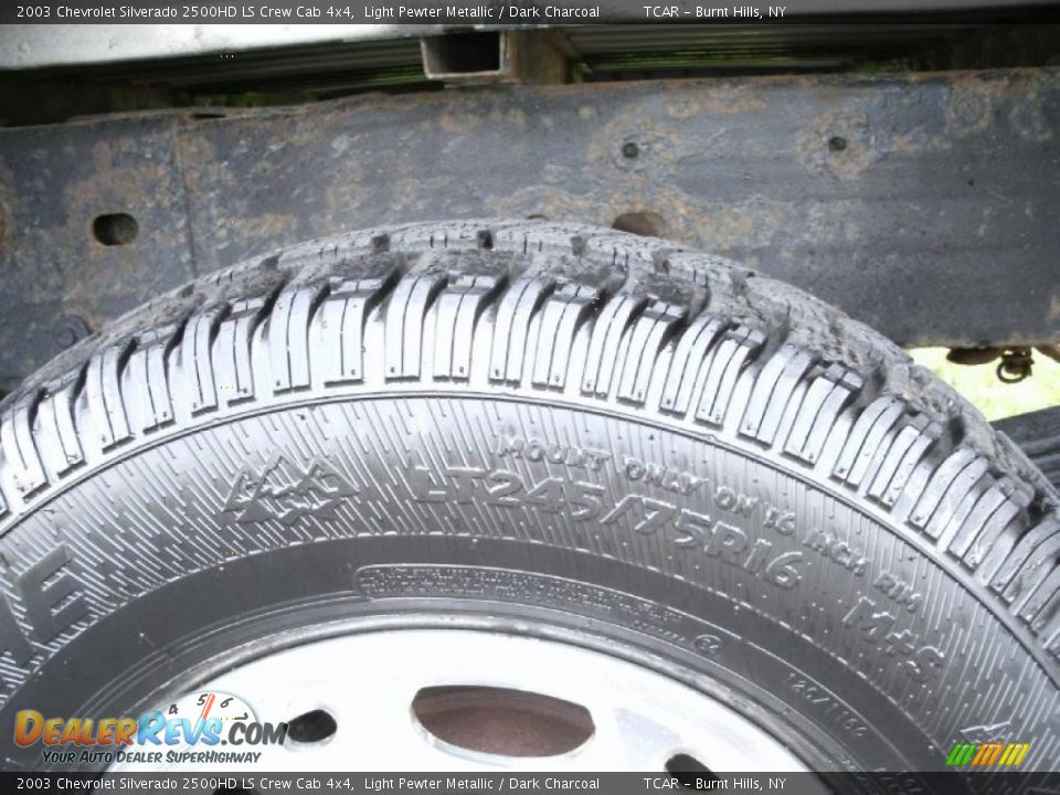 2003 Chevrolet Silverado 2500HD LS Crew Cab 4x4 Light Pewter Metallic / Dark Charcoal Photo #7