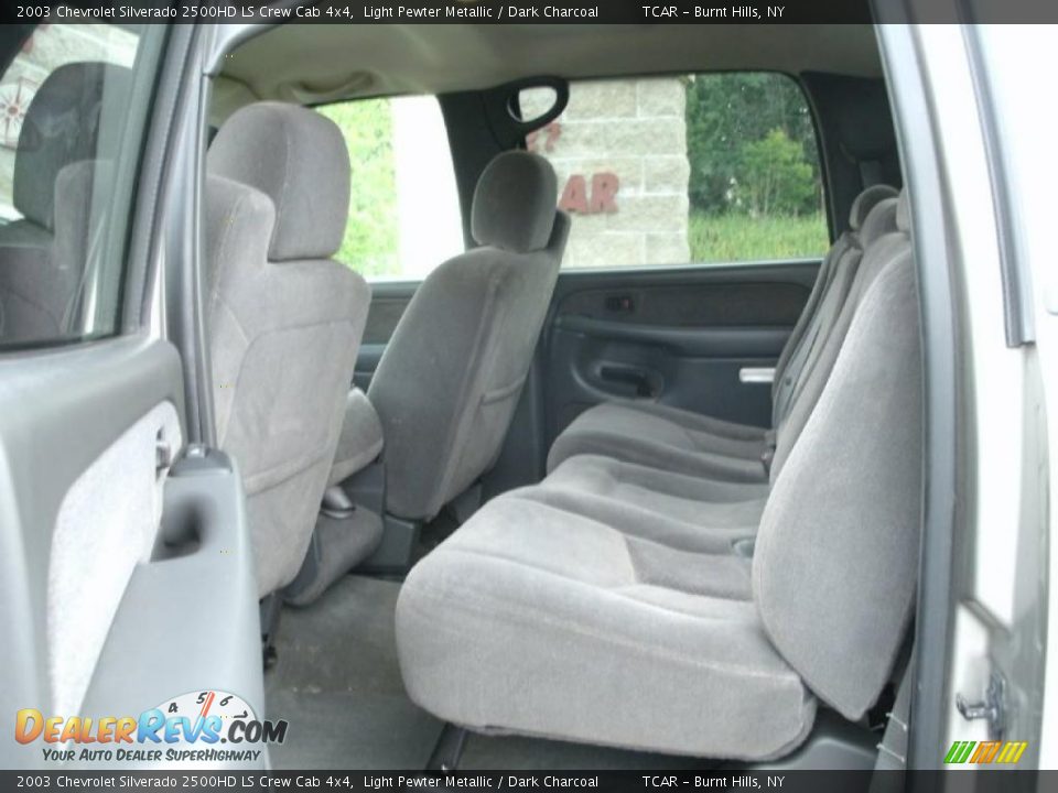 2003 Chevrolet Silverado 2500HD LS Crew Cab 4x4 Light Pewter Metallic / Dark Charcoal Photo #9