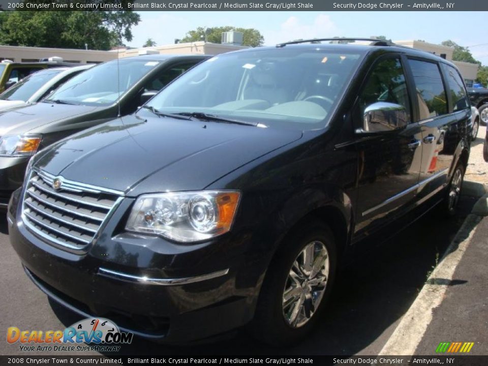 2008 Chrysler Town & Country Limited Brilliant Black Crystal Pearlcoat / Medium Slate Gray/Light Shale Photo #1