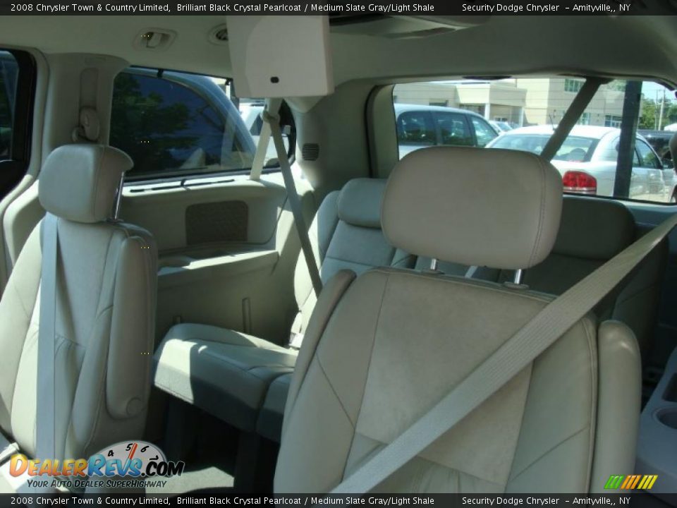 2008 Chrysler Town & Country Limited Brilliant Black Crystal Pearlcoat / Medium Slate Gray/Light Shale Photo #7