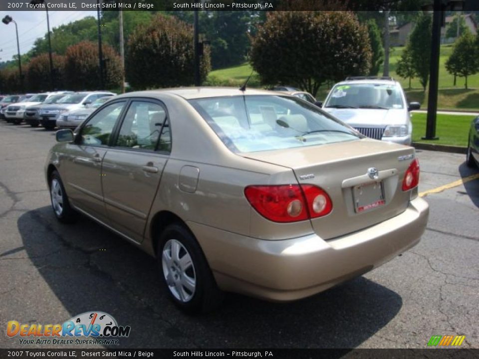 2007 Toyota Corolla LE Desert Sand Mica / Beige Photo #2