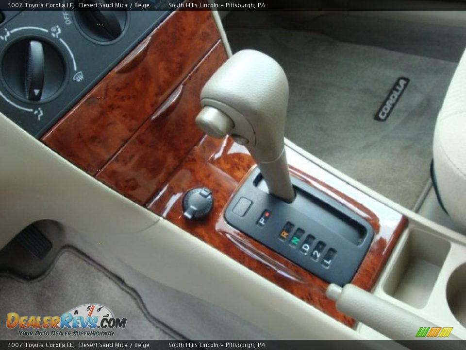 2007 Toyota Corolla LE Desert Sand Mica / Beige Photo #12