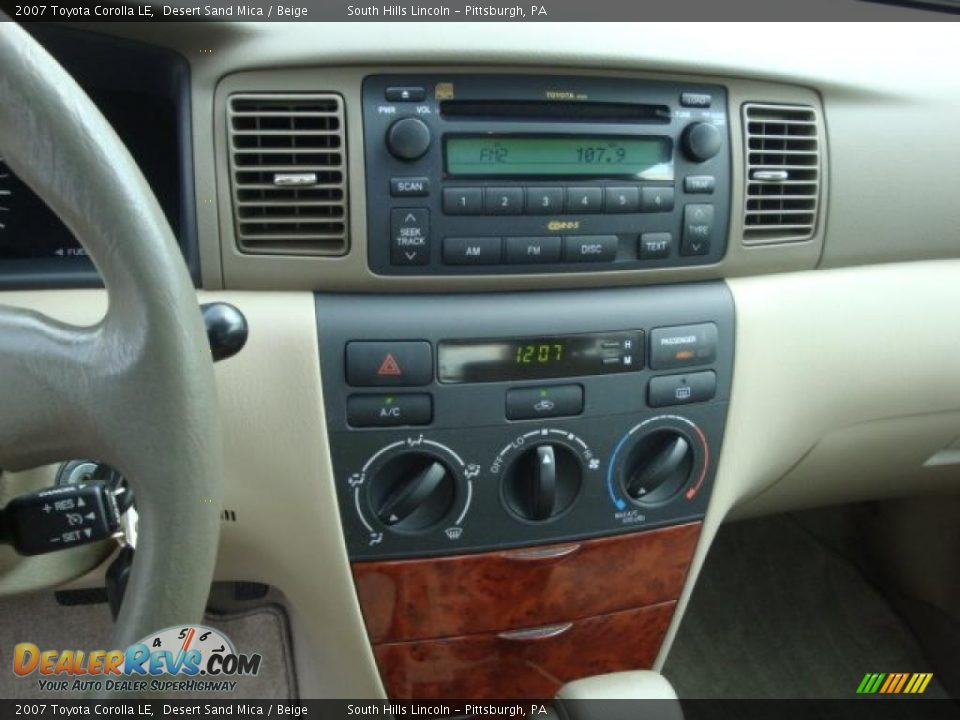 2007 Toyota Corolla LE Desert Sand Mica / Beige Photo #13