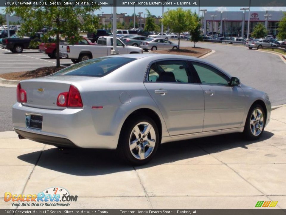 2009 Chevrolet Malibu LT Sedan Silver Ice Metallic / Ebony Photo #6