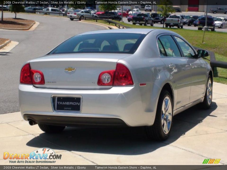 2009 Chevrolet Malibu LT Sedan Silver Ice Metallic / Ebony Photo #7