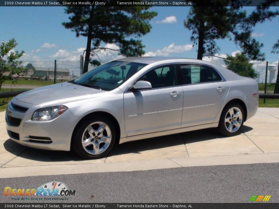 2009 Chevrolet Malibu LT Sedan Silver Ice Metallic / Ebony Photo #12