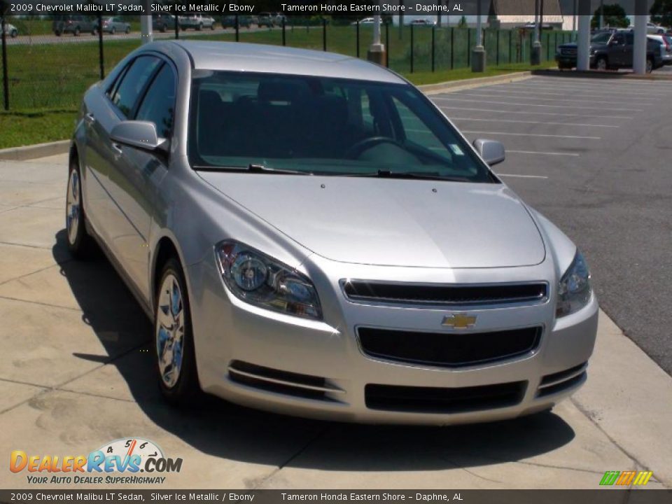 2009 Chevrolet Malibu LT Sedan Silver Ice Metallic / Ebony Photo #14