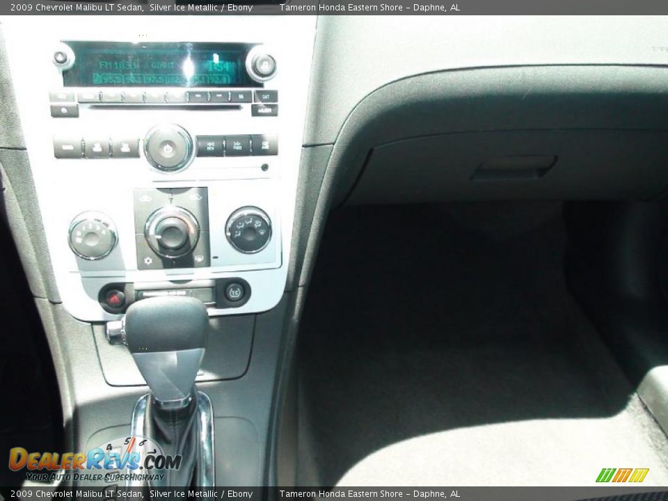 2009 Chevrolet Malibu LT Sedan Silver Ice Metallic / Ebony Photo #23