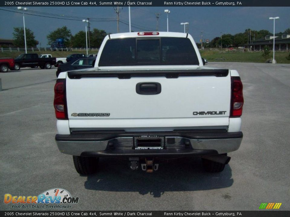 2005 Chevrolet Silverado 2500HD LS Crew Cab 4x4 Summit White / Dark Charcoal Photo #14