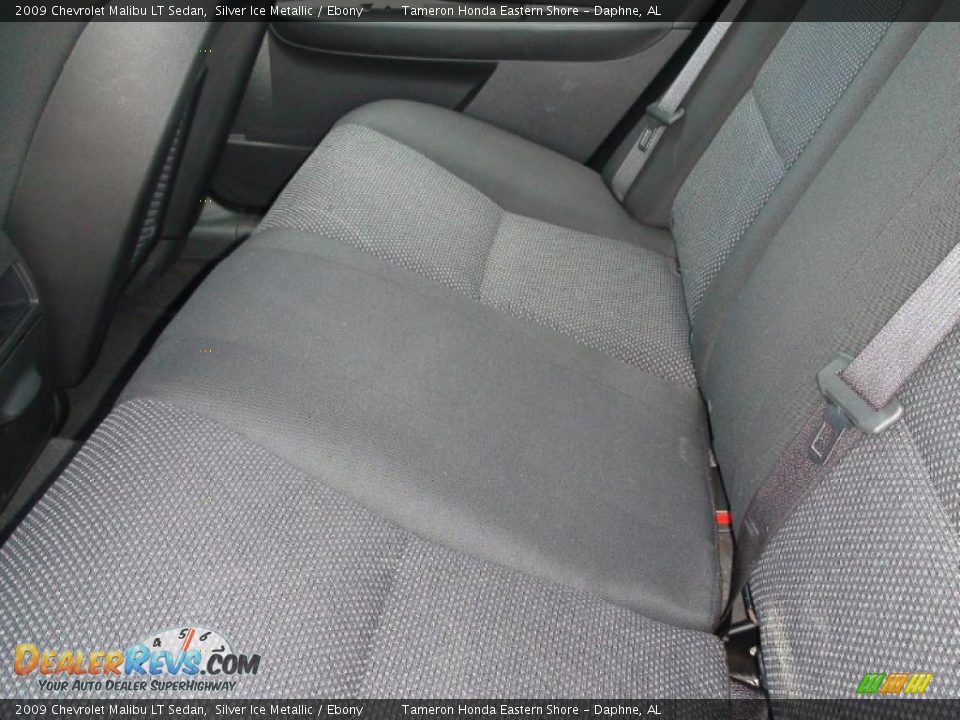 2009 Chevrolet Malibu LT Sedan Silver Ice Metallic / Ebony Photo #30