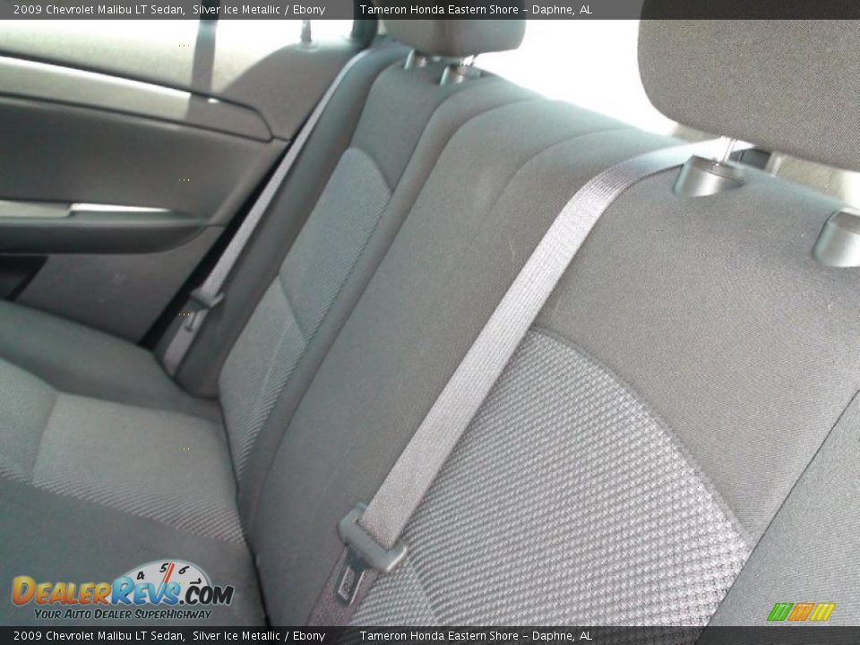 2009 Chevrolet Malibu LT Sedan Silver Ice Metallic / Ebony Photo #31