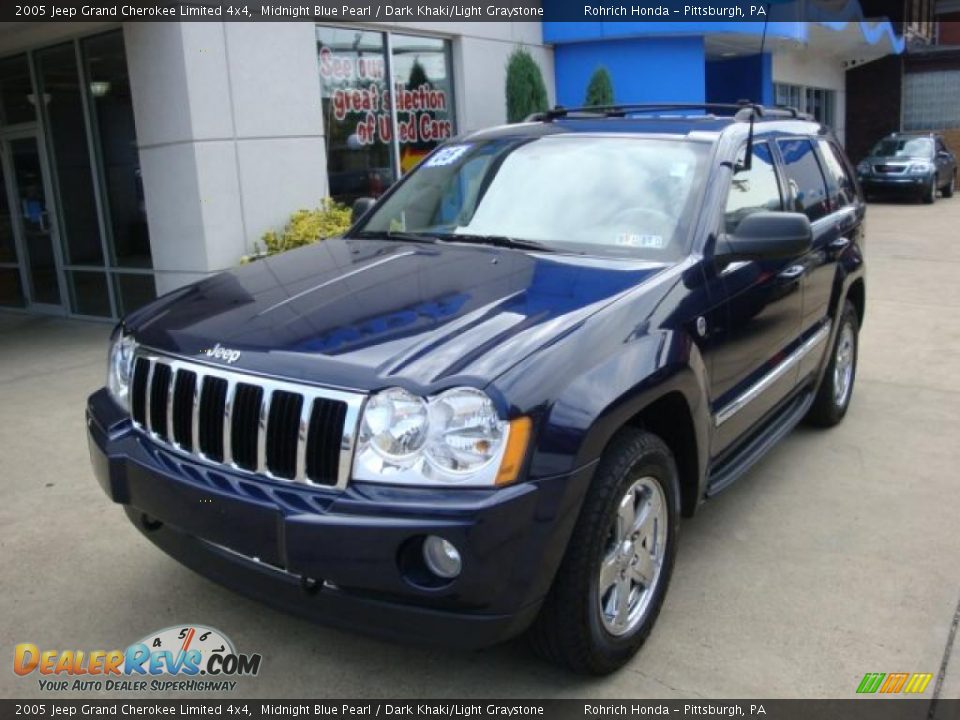 2005 Jeep Grand Cherokee Limited 4x4 Midnight Blue Pearl / Dark Khaki/Light Graystone Photo #12