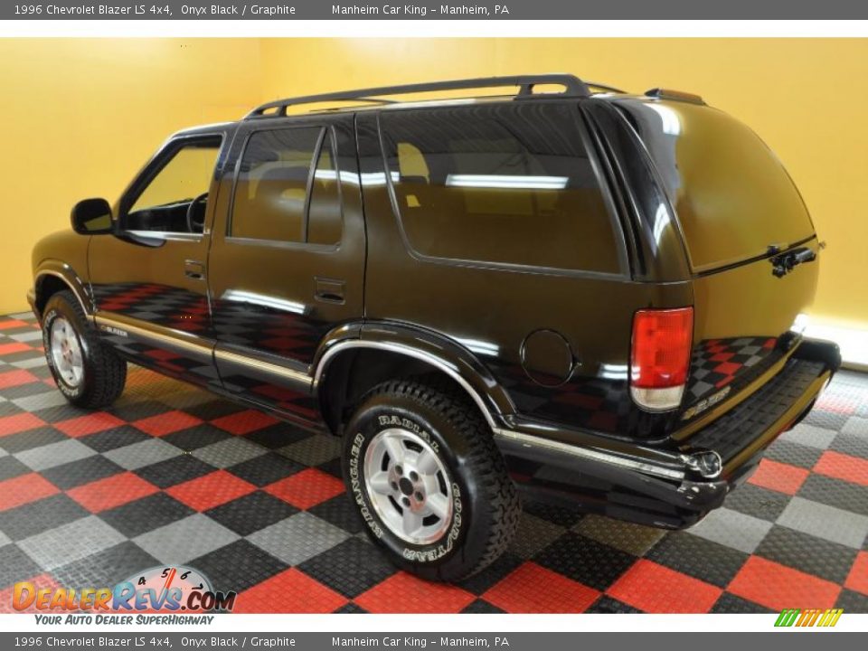 1996 Chevrolet Blazer LS 4x4 Onyx Black / Graphite Photo #4