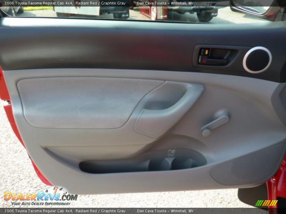 2006 Toyota Tacoma Regular Cab 4x4 Radiant Red / Graphite Gray Photo #9