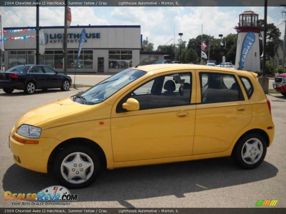 2004 Chevrolet Aveo LS Hatchback Summer Yellow / Gray Photo #2