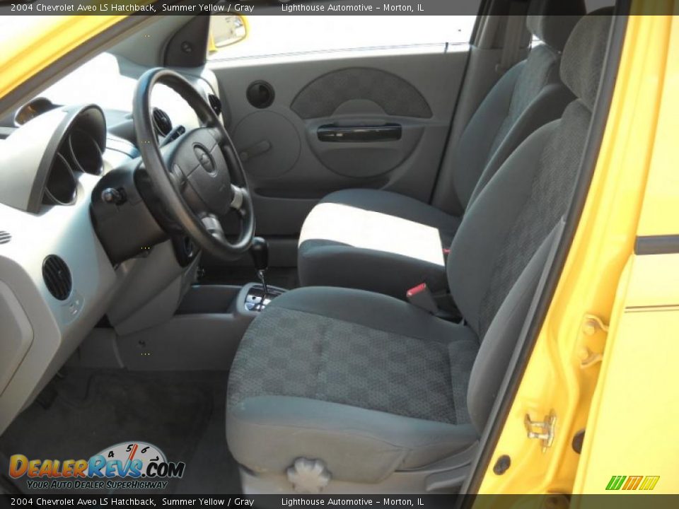 2004 Chevrolet Aveo LS Hatchback Summer Yellow / Gray Photo #12