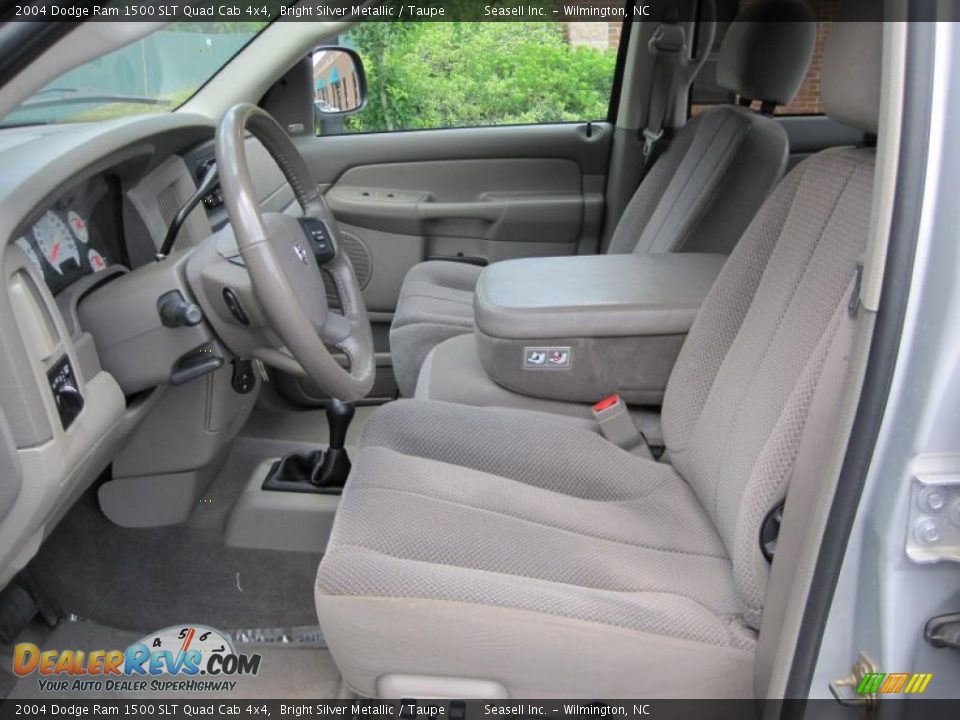 2004 Dodge Ram 1500 SLT Quad Cab 4x4 Bright Silver Metallic / Taupe Photo #2