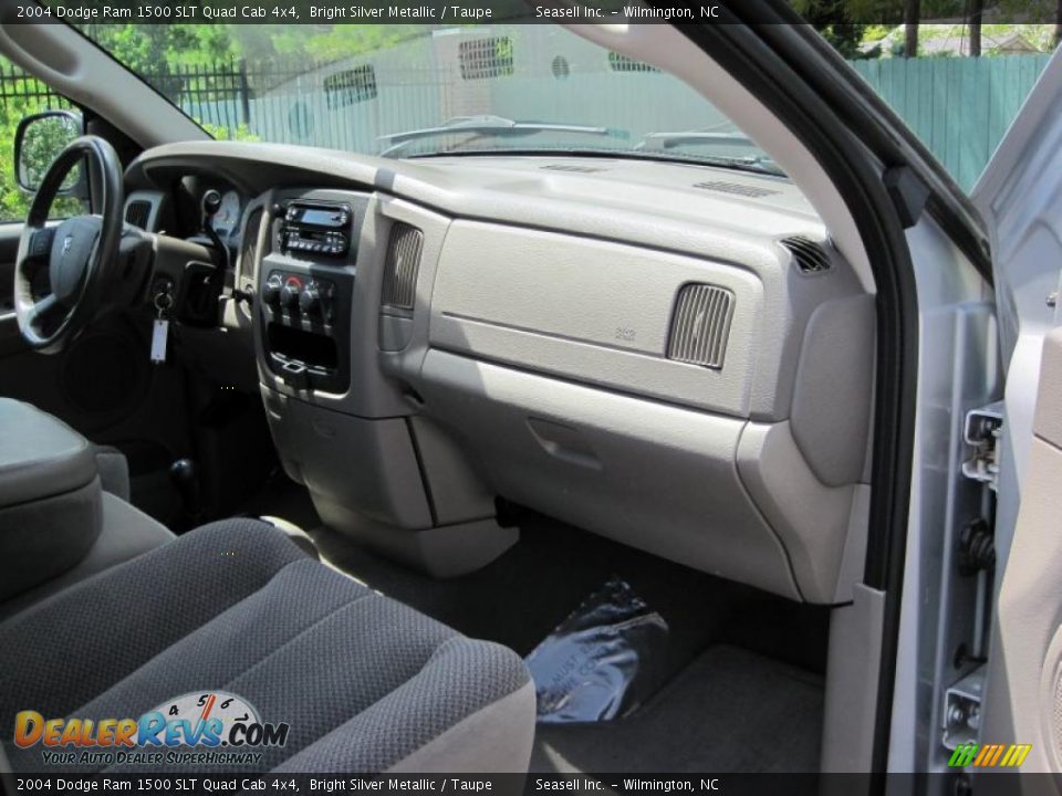 2004 Dodge Ram 1500 SLT Quad Cab 4x4 Bright Silver Metallic / Taupe Photo #20