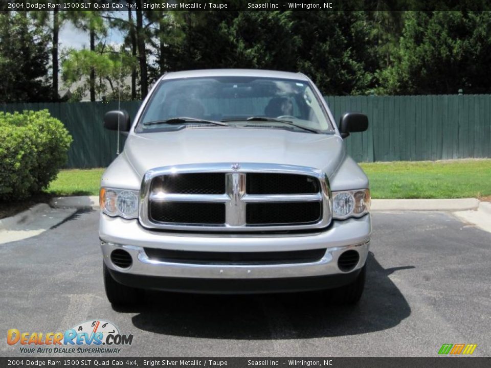 2004 Dodge Ram 1500 SLT Quad Cab 4x4 Bright Silver Metallic / Taupe Photo #22