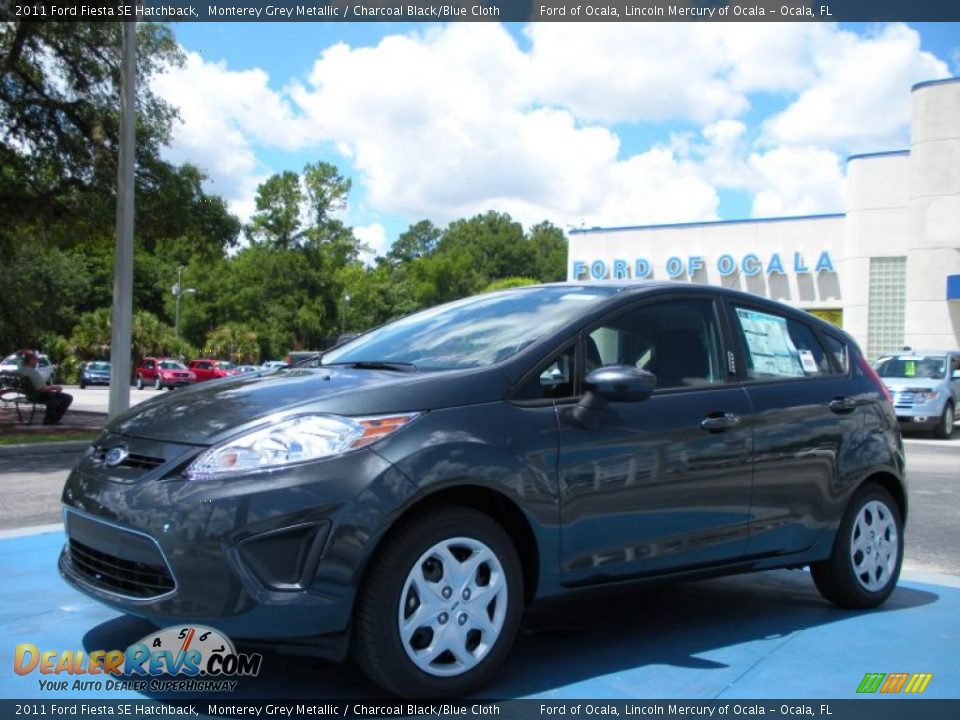 2011 Ford Fiesta SE Hatchback Monterey Grey Metallic / Charcoal Black/Blue Cloth Photo #1