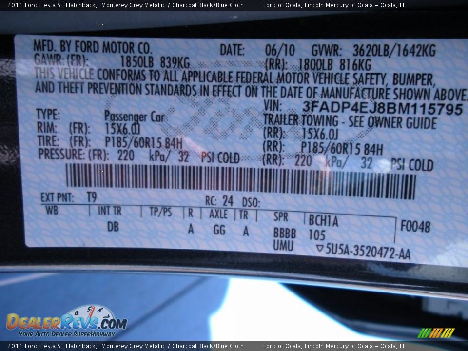 2011 Ford Fiesta SE Hatchback Monterey Grey Metallic / Charcoal Black/Blue Cloth Photo #12
