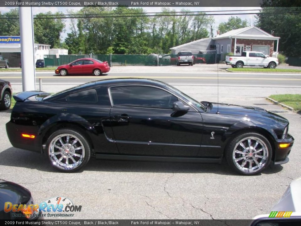 2009 Ford Mustang Shelby GT500 Coupe Black / Black/Black Photo #22