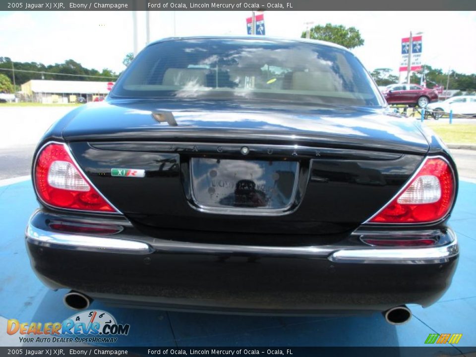 2005 Jaguar XJ XJR Ebony / Champagne Photo #4