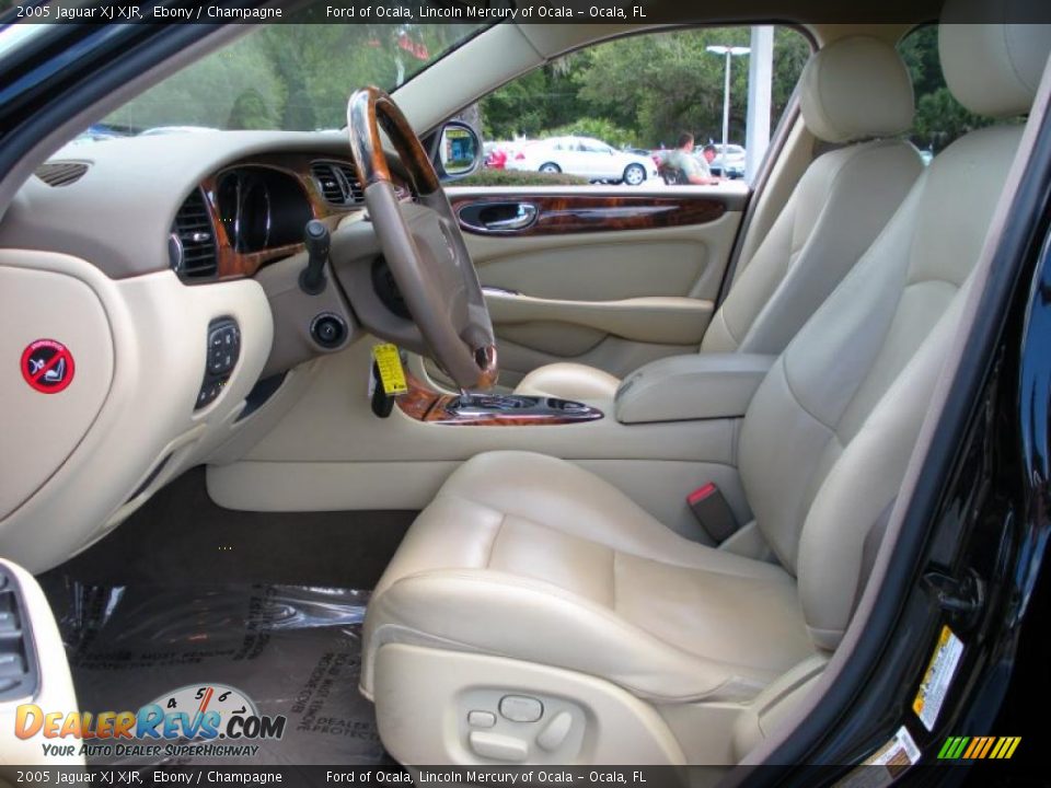 2005 Jaguar XJ XJR Ebony / Champagne Photo #11