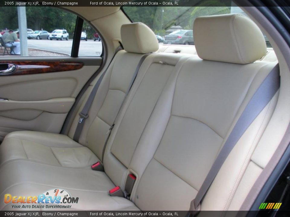 2005 Jaguar XJ XJR Ebony / Champagne Photo #14