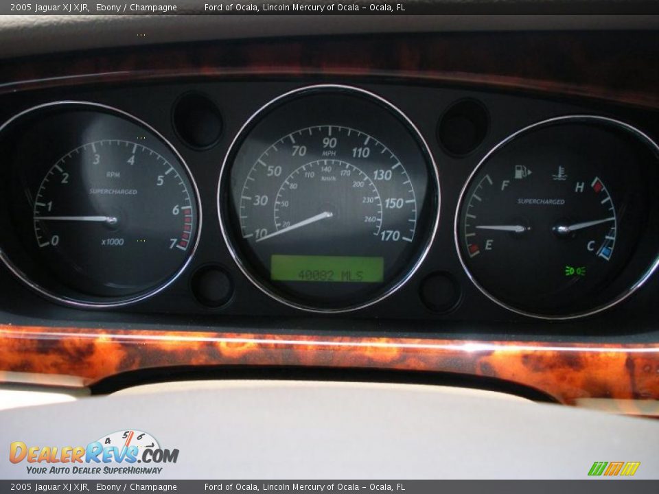 2005 Jaguar XJ XJR Ebony / Champagne Photo #20
