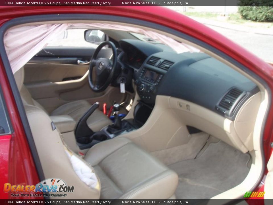 2004 Honda Accord EX V6 Coupe San Marino Red Pearl / Ivory Photo #16