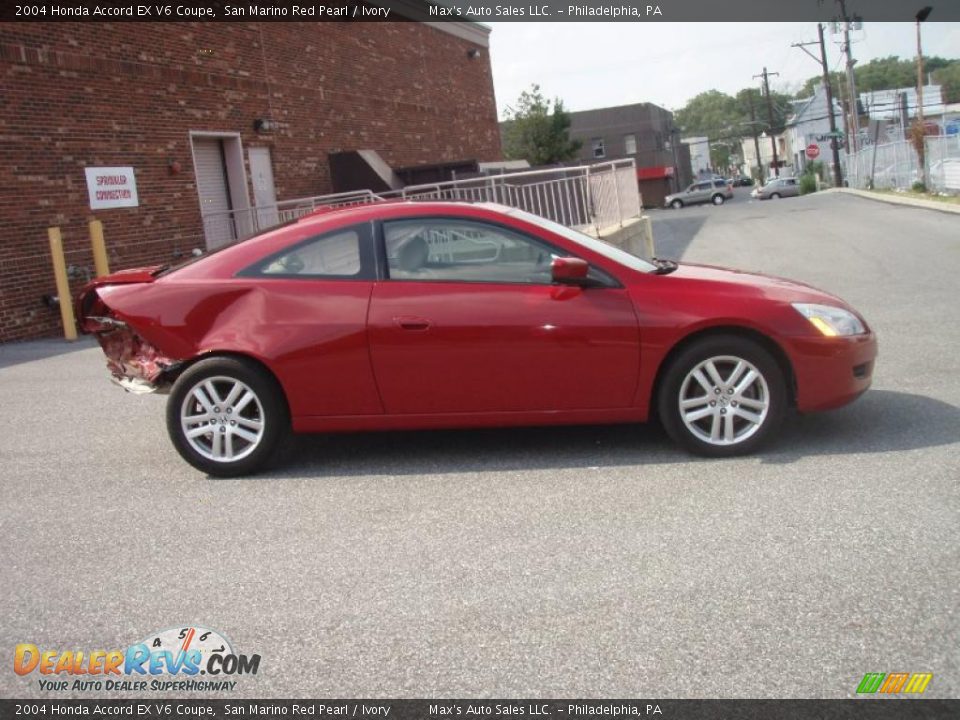 2004 Honda Accord EX V6 Coupe San Marino Red Pearl / Ivory Photo #20