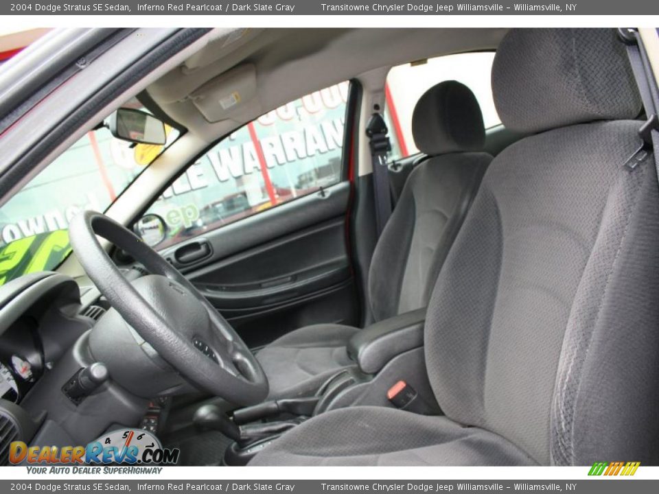 2004 Dodge Stratus SE Sedan Inferno Red Pearlcoat / Dark Slate Gray Photo #7