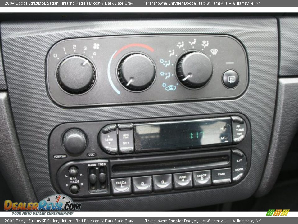 2004 Dodge Stratus SE Sedan Inferno Red Pearlcoat / Dark Slate Gray Photo #14