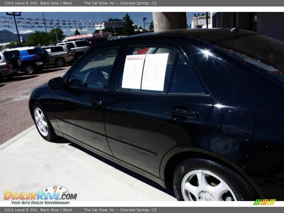 2001 Lexus IS 300 Black Onyx / Black Photo #20