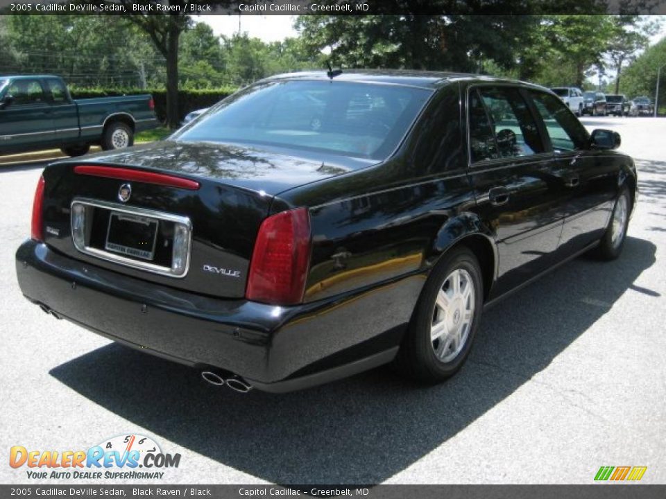 2005 Cadillac DeVille Sedan Black Raven / Black Photo #4