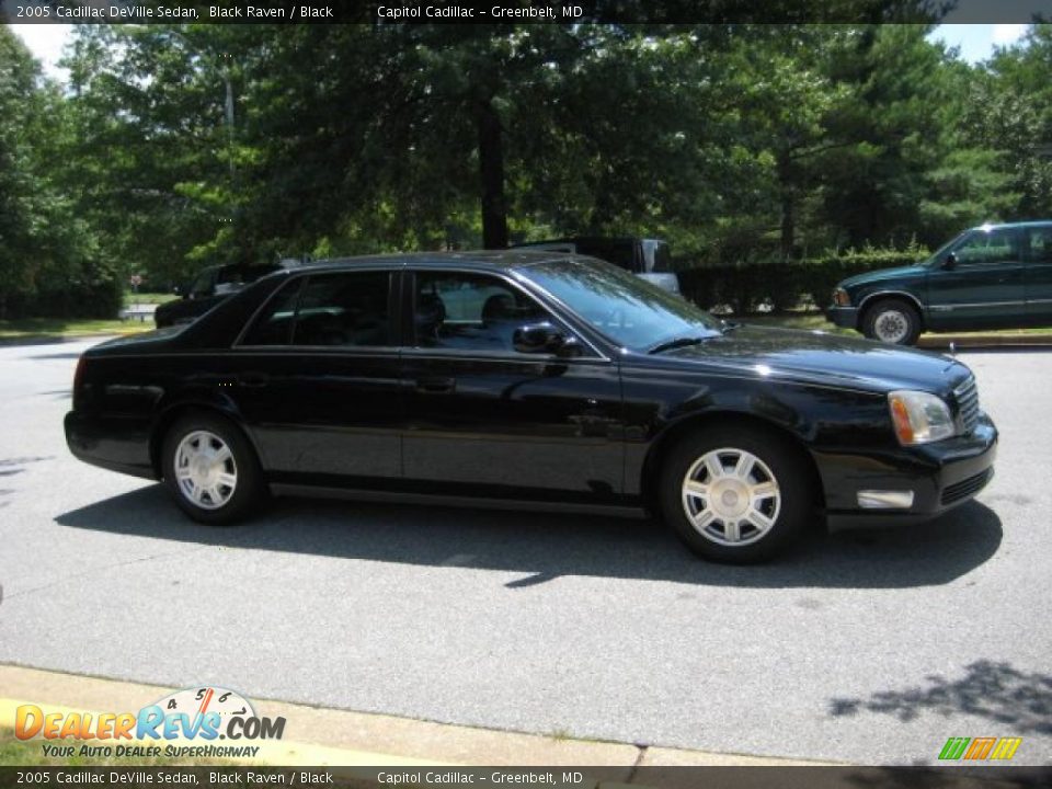 2005 Cadillac DeVille Sedan Black Raven / Black Photo #5
