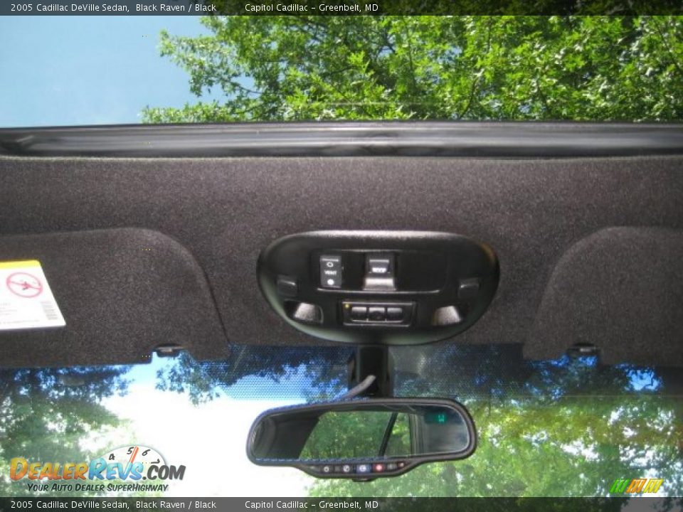 2005 Cadillac DeVille Sedan Black Raven / Black Photo #14